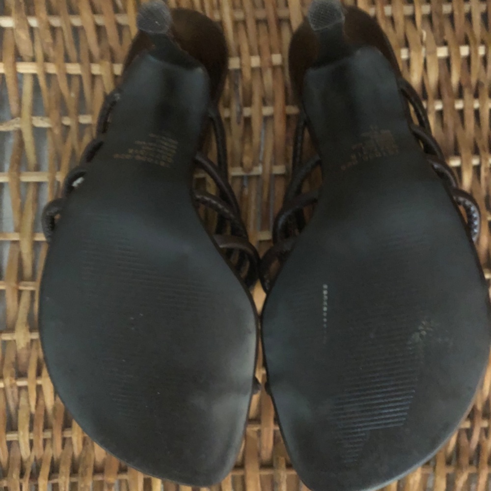 Colin Stuart Heels - Picture 3 of 3